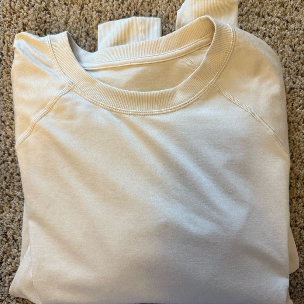 Vuori Cream Crewneck Sweatshirt
